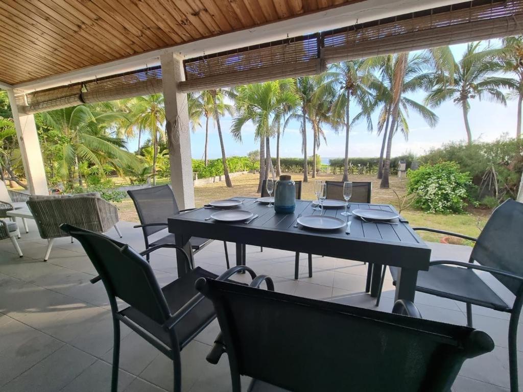 Villa & Bungalow 'Coco Des Sables' Les Pieds Dans L'Eau Ла-Салин-ле-Бен Экстерьер фото